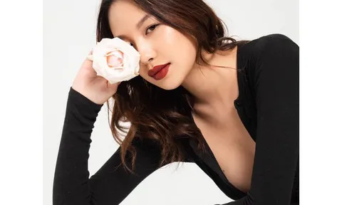 Người mẫu sở hữu chiều cao 'khủng' 1m77 và body nóng bỏng thi Hoa hậu Việt Nam